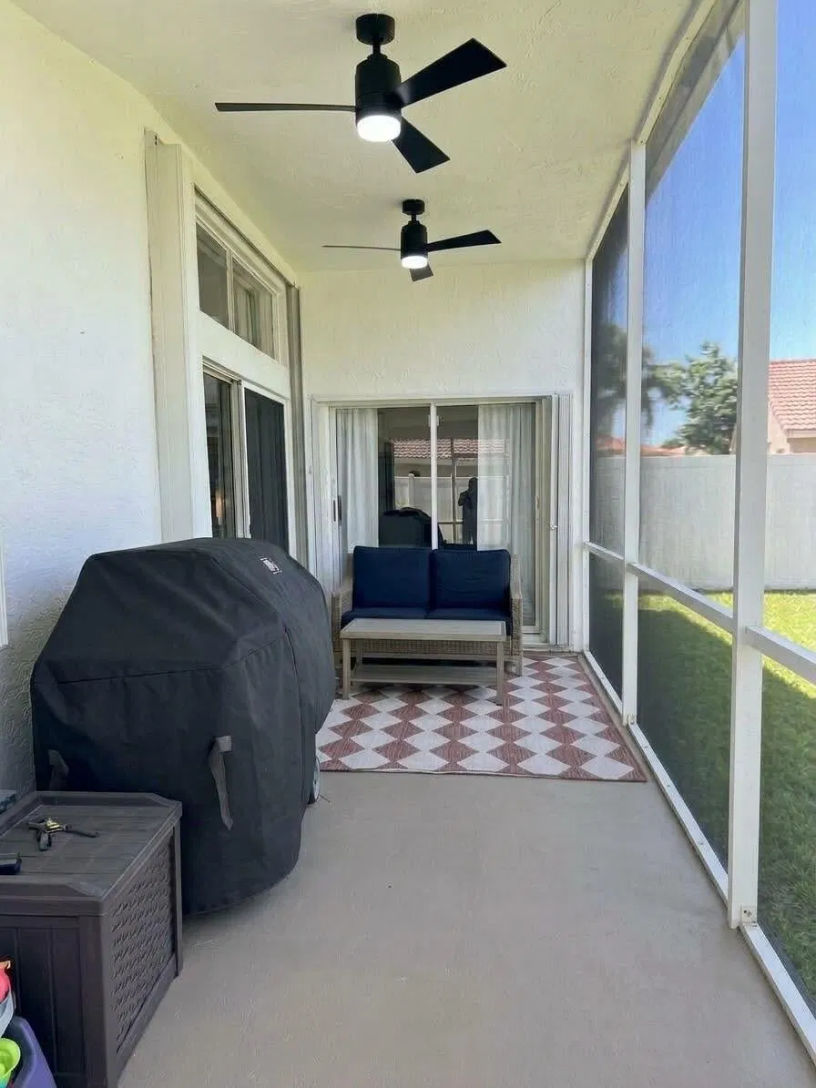 Residence photo 19