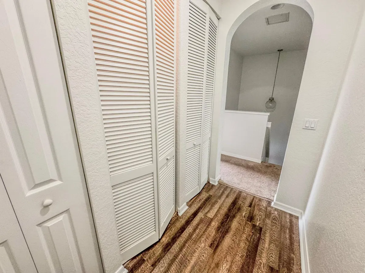 Residence photo 19