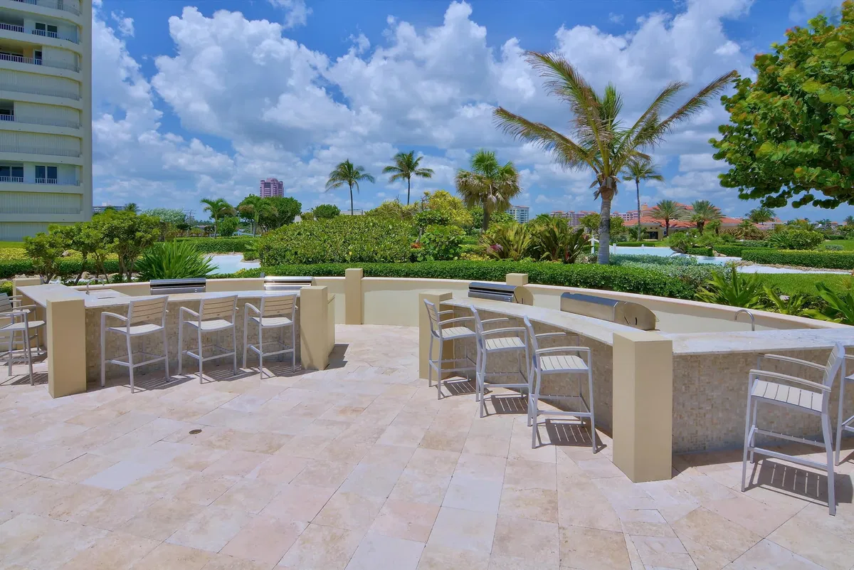 550 S Ocean Boca Unit 1205 photo 52