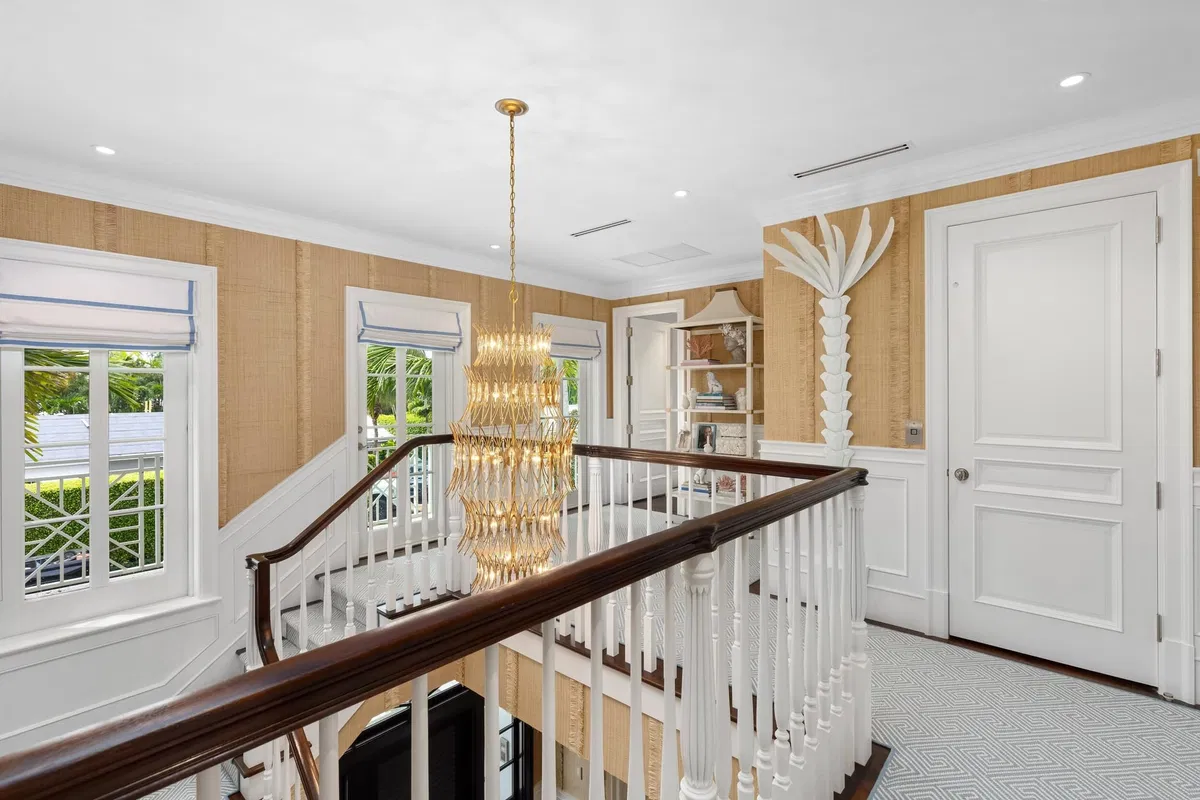 North End Palm Beach Residence photo 46