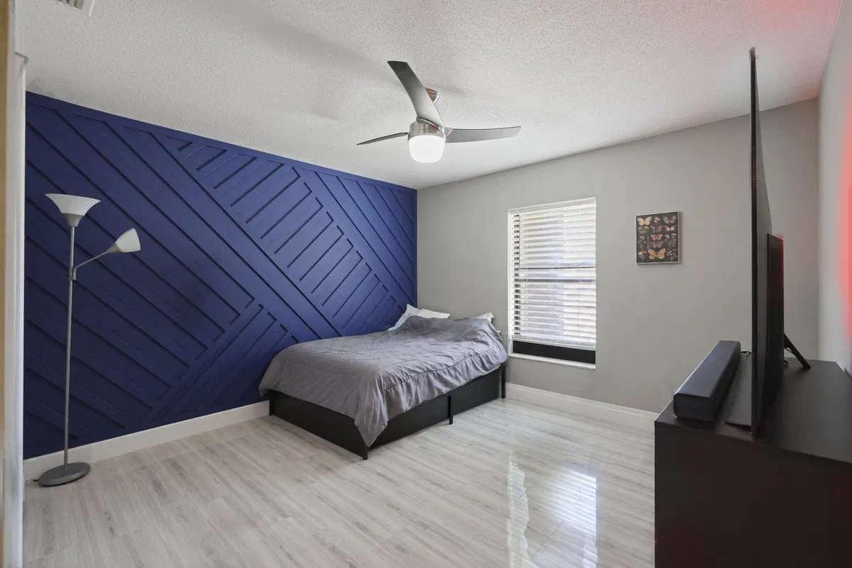  Residence photo 34