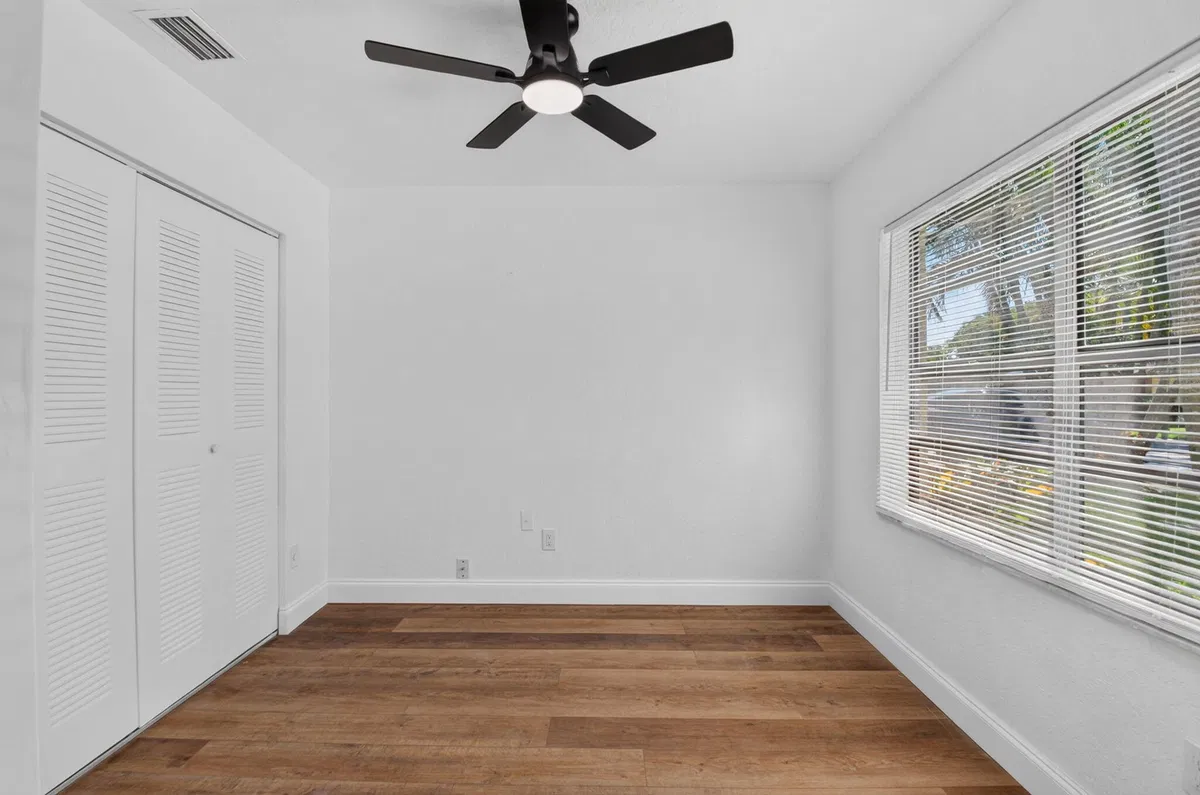  Residence photo 7