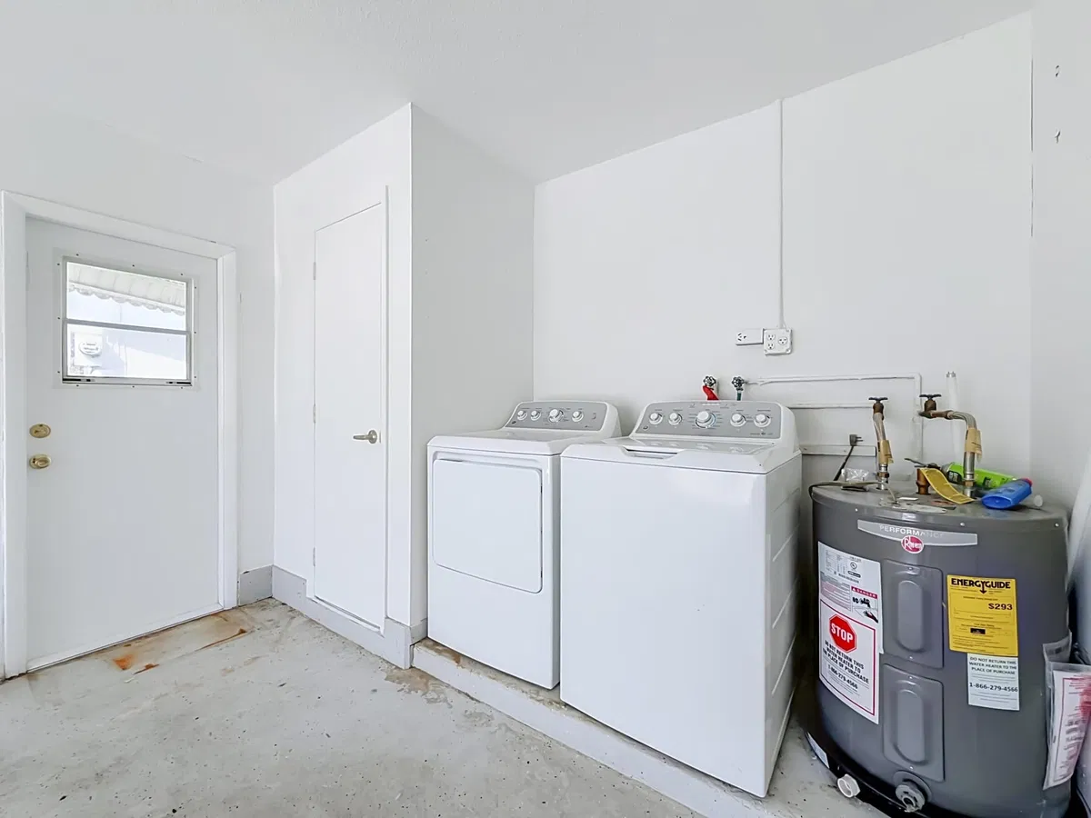  Residence photo 37