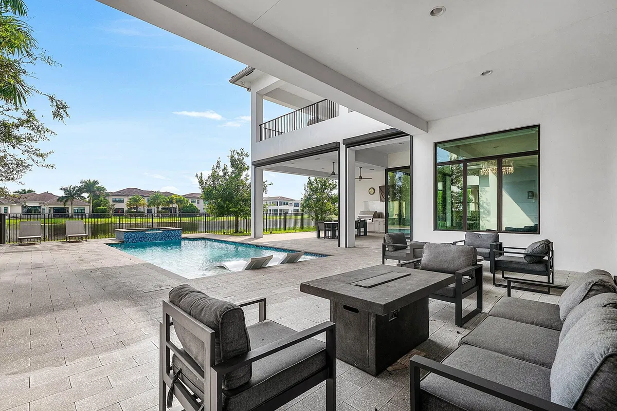 Boca Bridges Residence photo 70