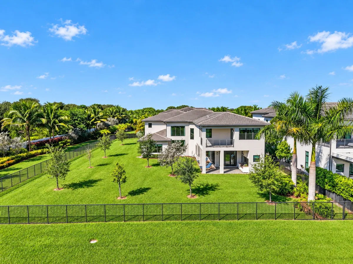 Boca Bridges Residence photo 82