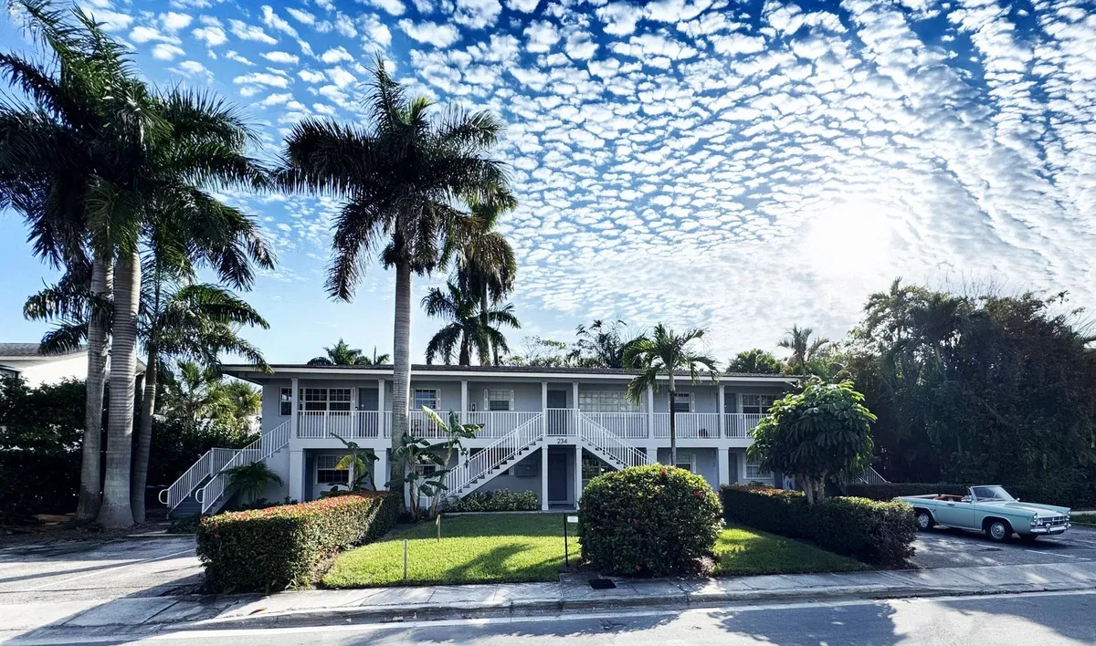North End Palm Beach Unit 1 photo 7