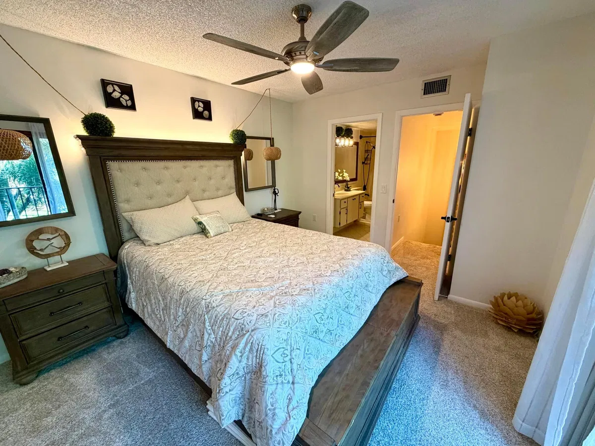 Residence photo 19