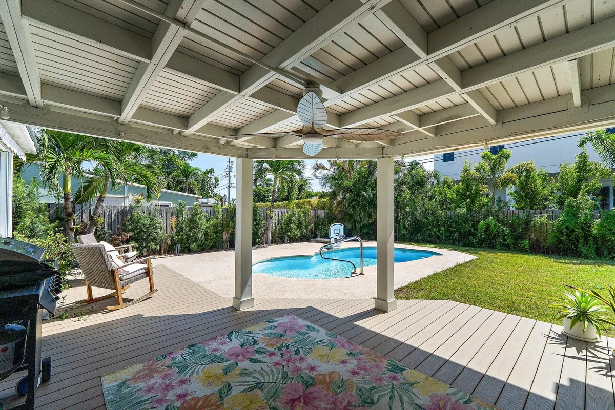 SoSo West Palm Beach Residence photo 4