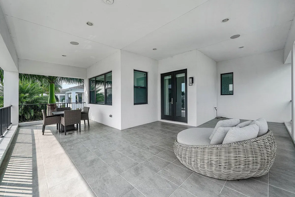 Boca Bridges Residence photo 64