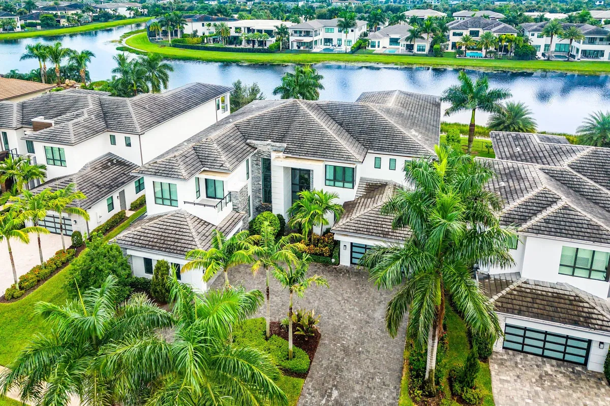 Boca Bridges Residence photo 85