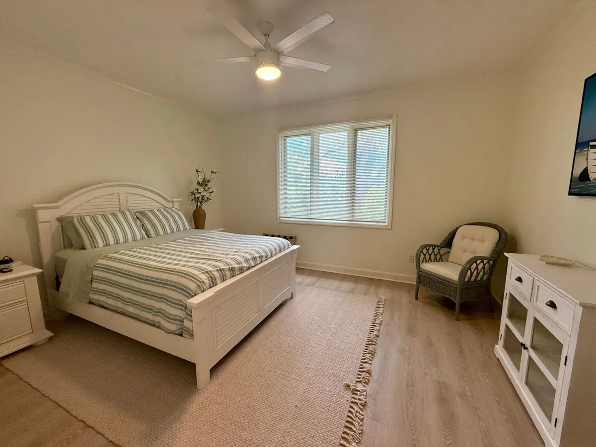 Residence photo 34