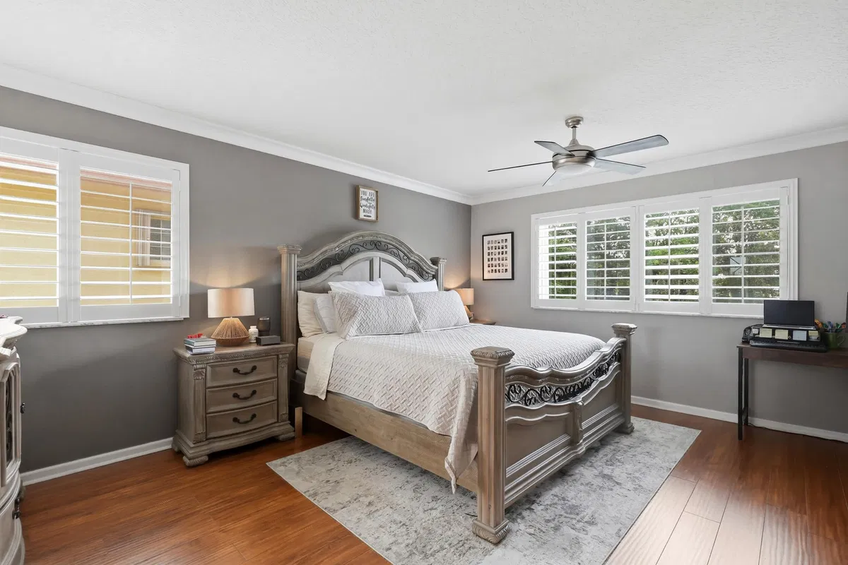 Residence photo 28