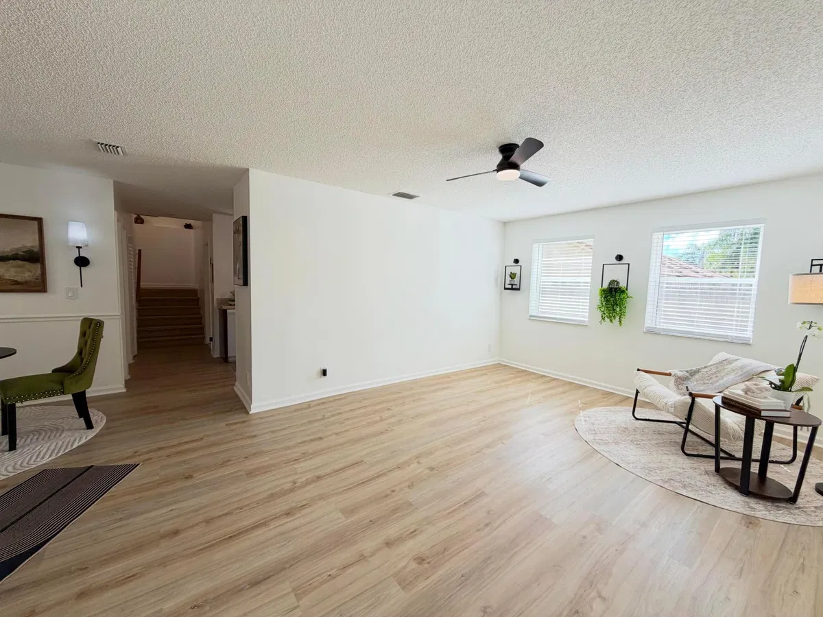  Residence photo 19