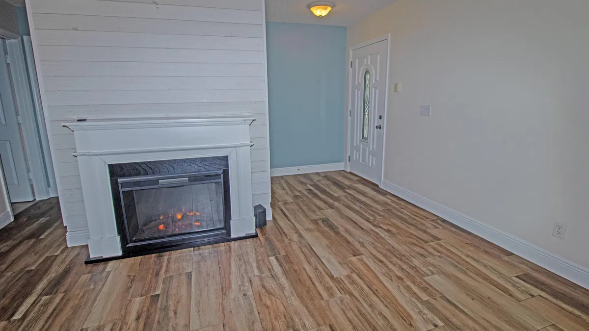 Residence photo 19