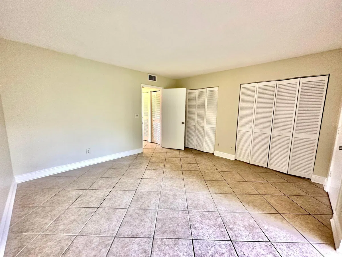 Residence photo 7