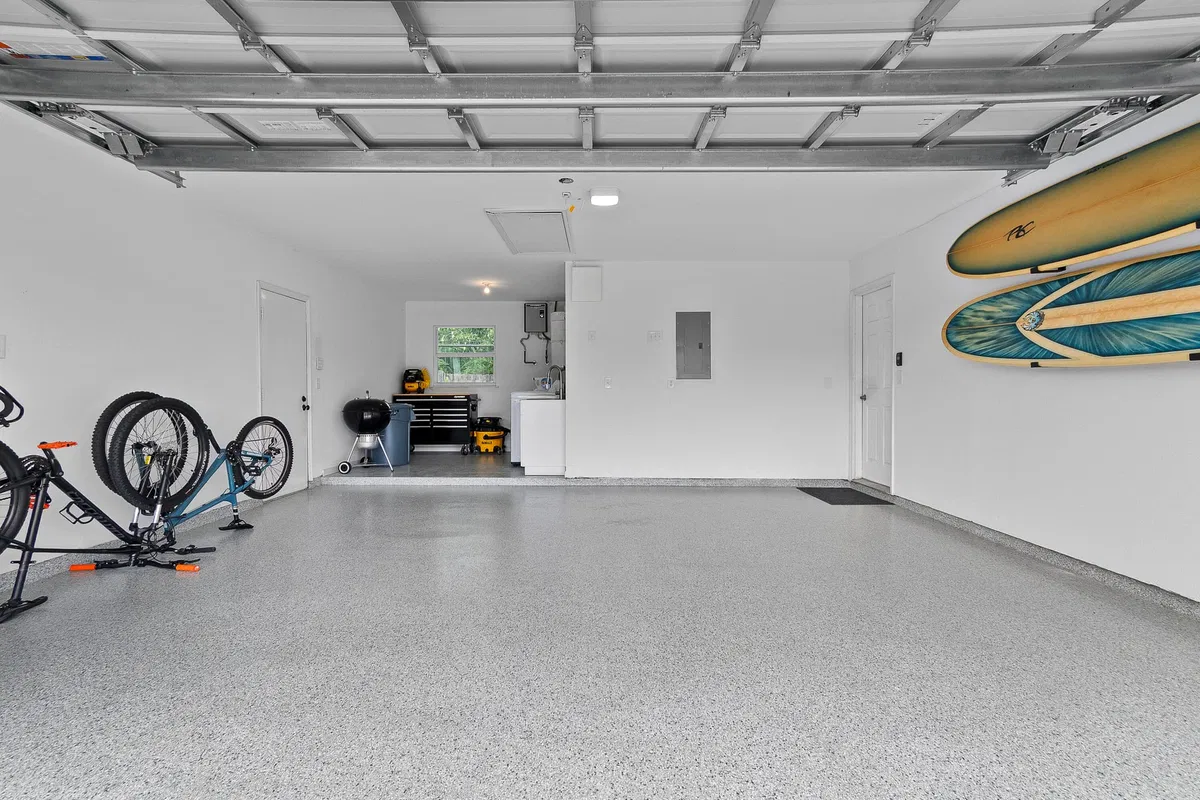  Residence photo 19