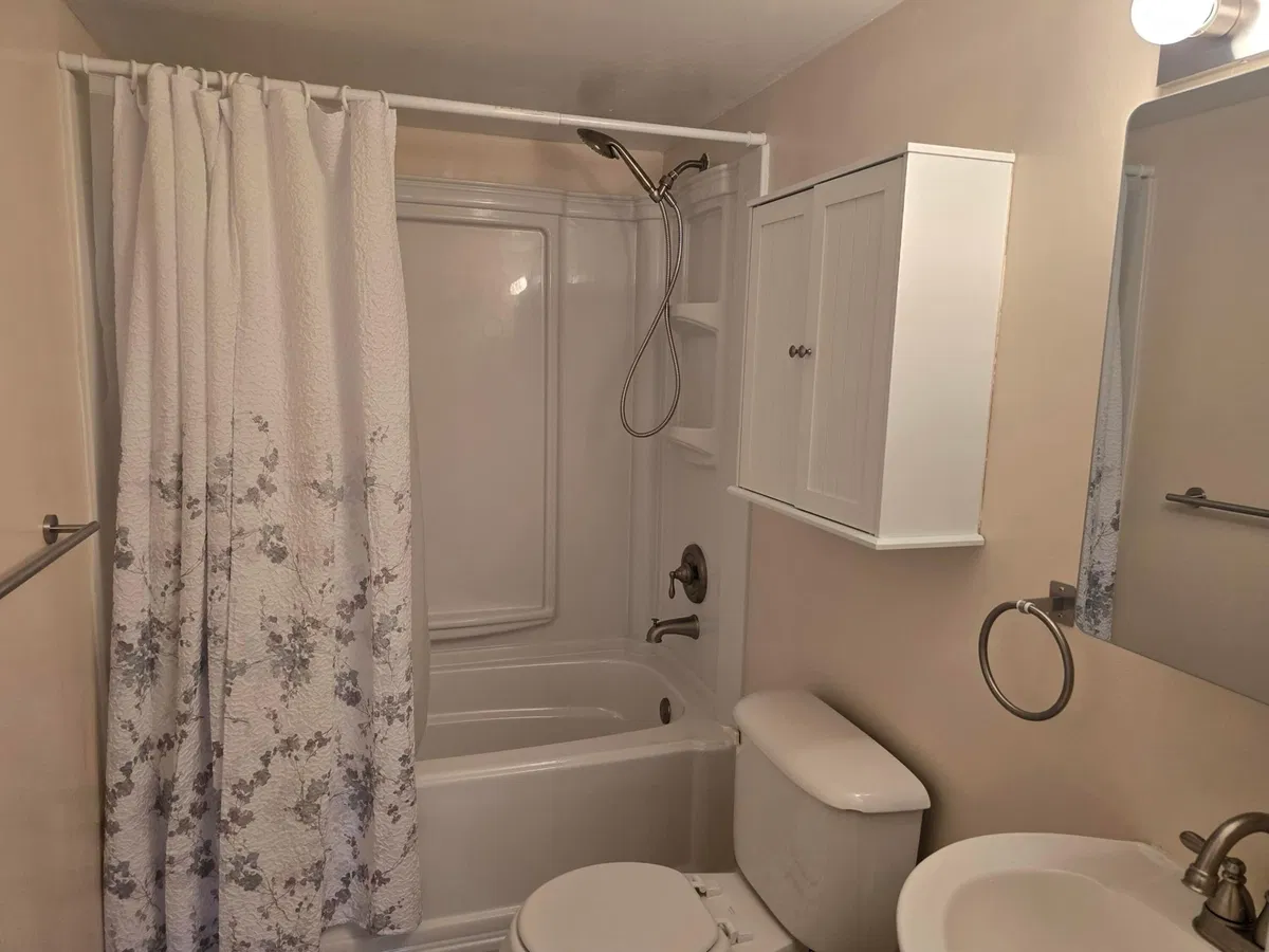Unit 102 photo 25