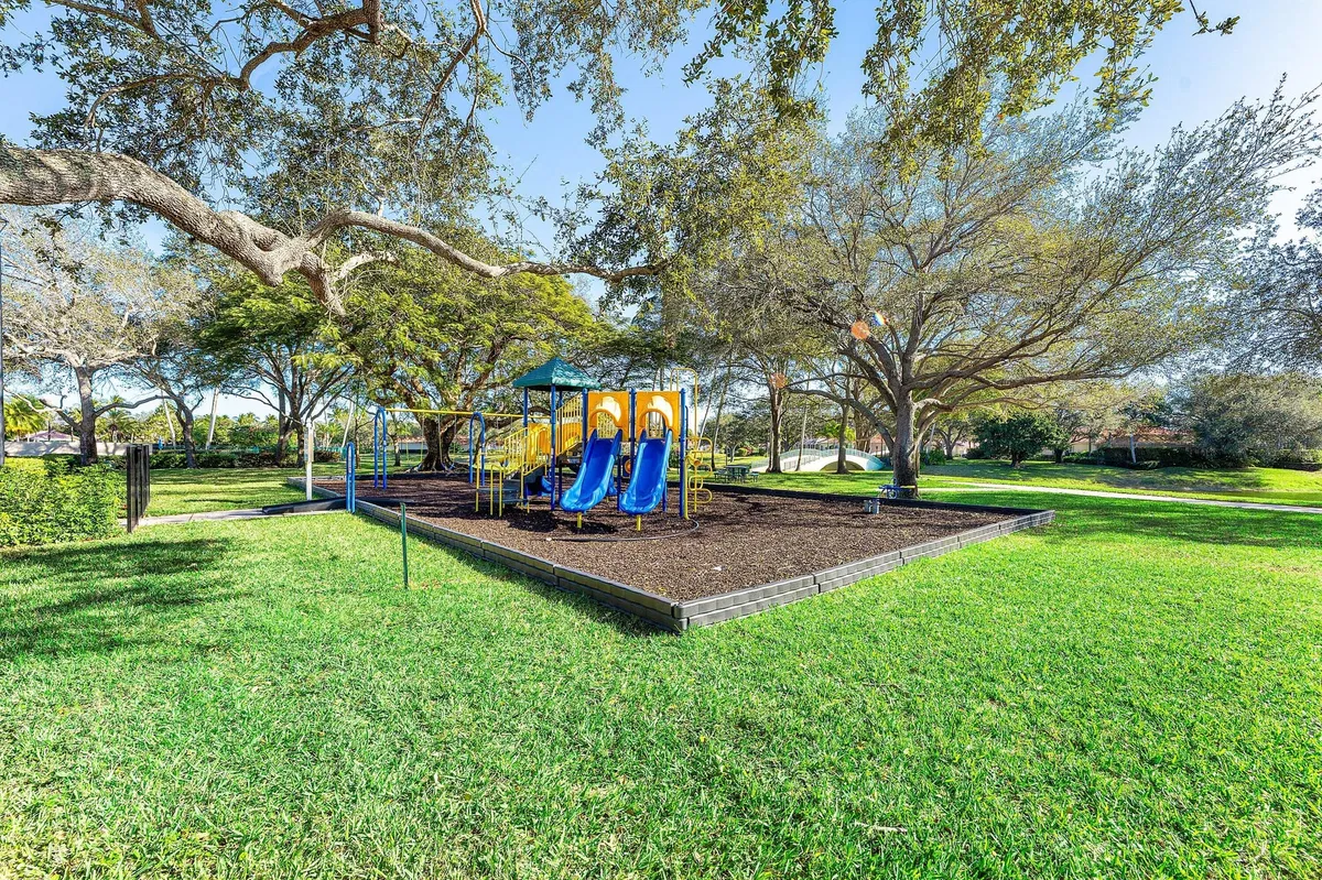 Residence photo 55