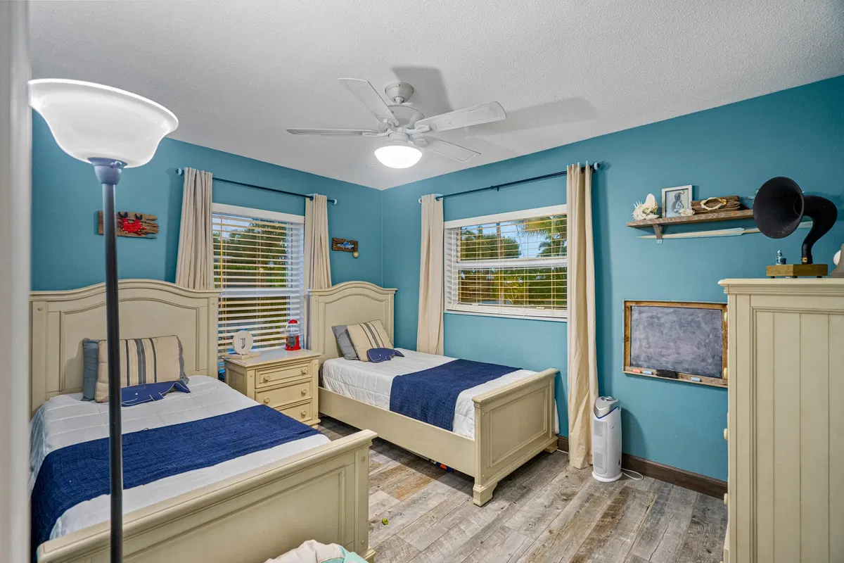  Residence photo 31