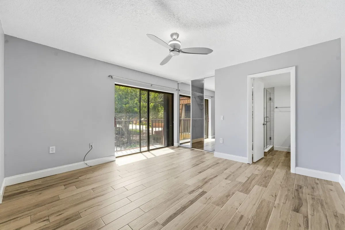Residence photo 13