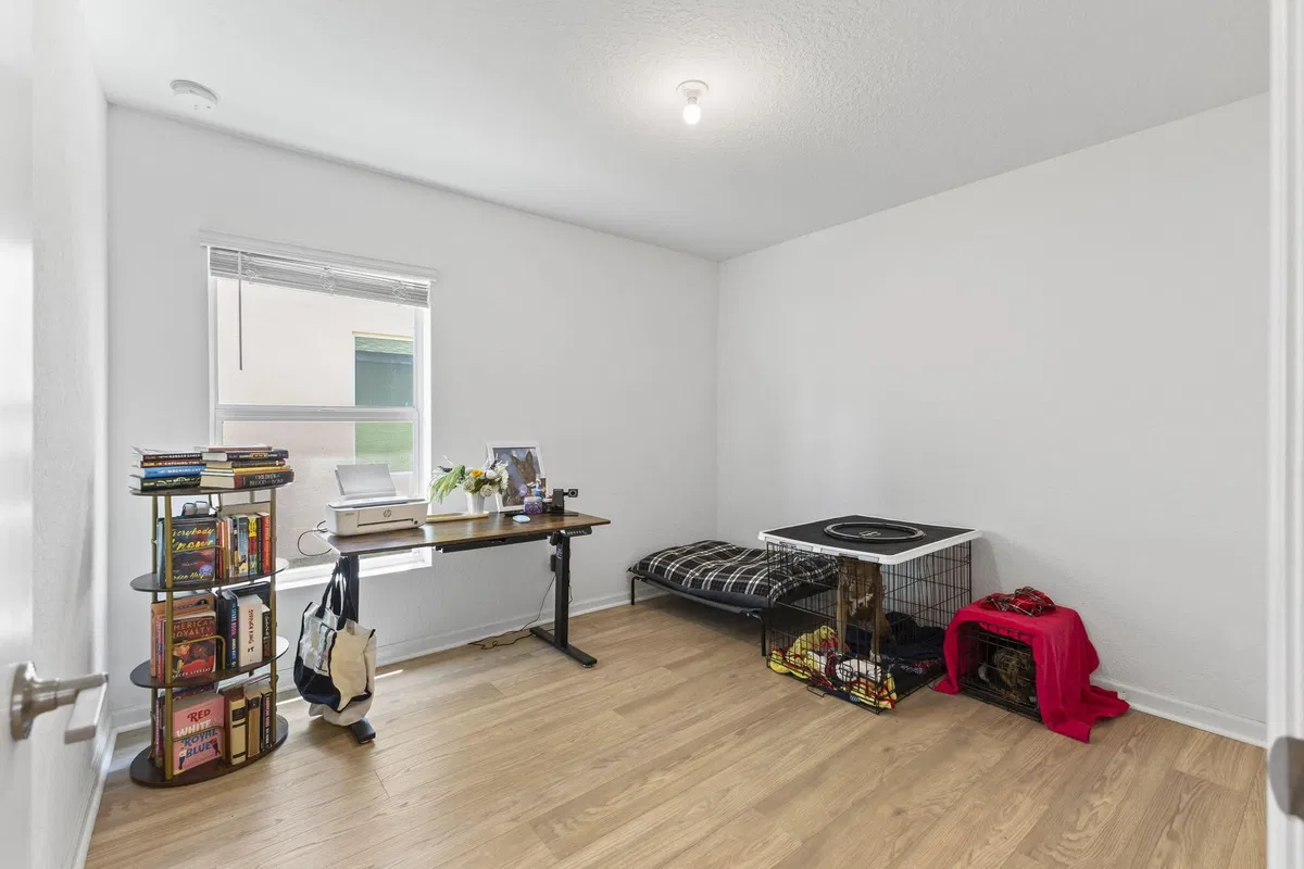  Residence photo 19
