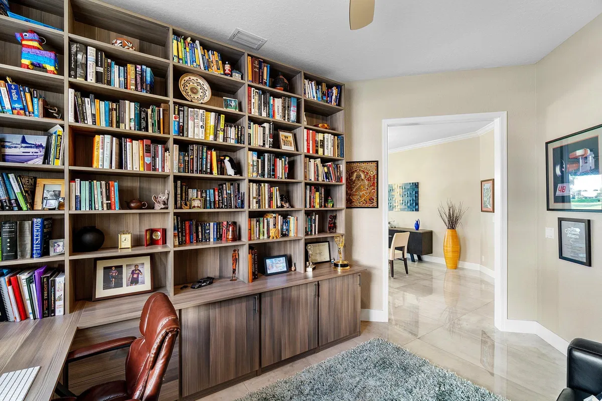 Residence photo 22