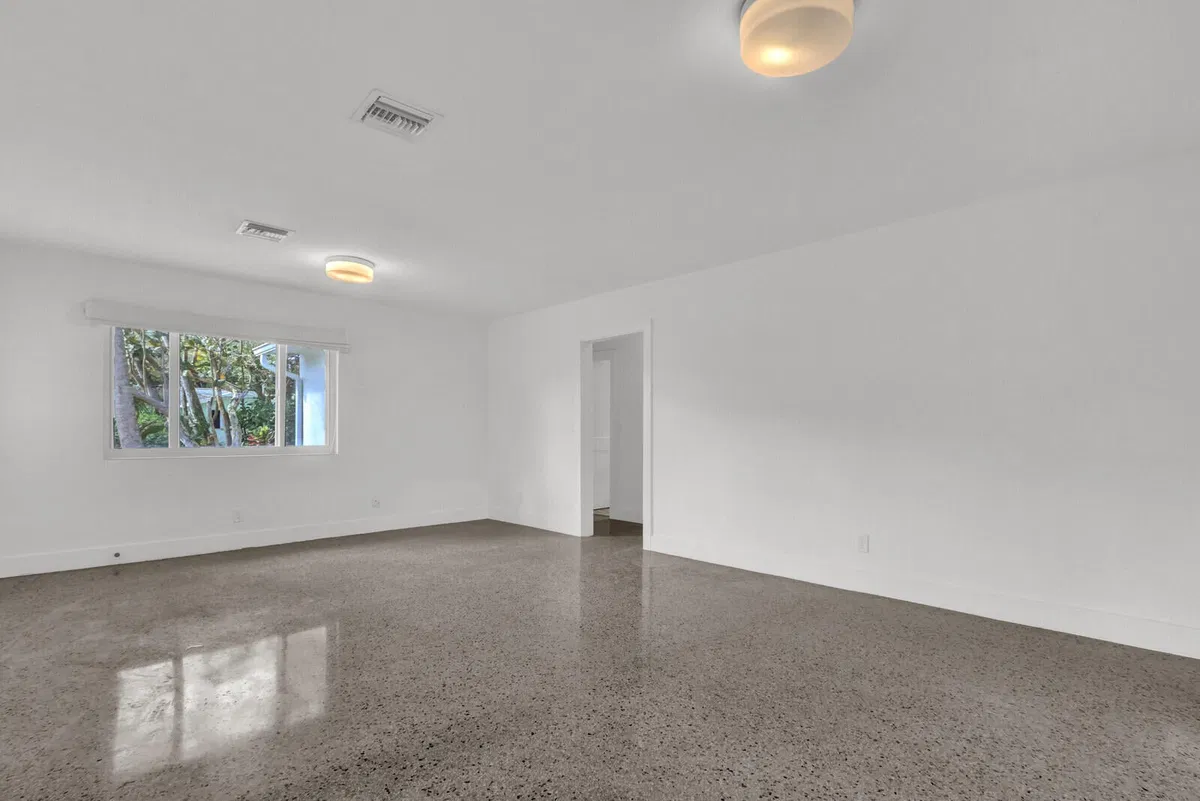 Residence photo 10