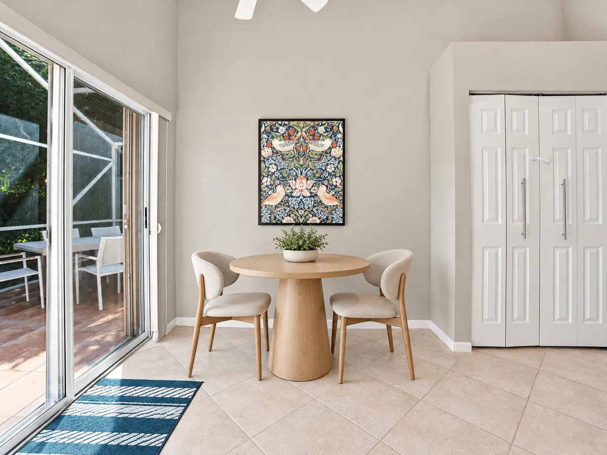 Residence photo 10