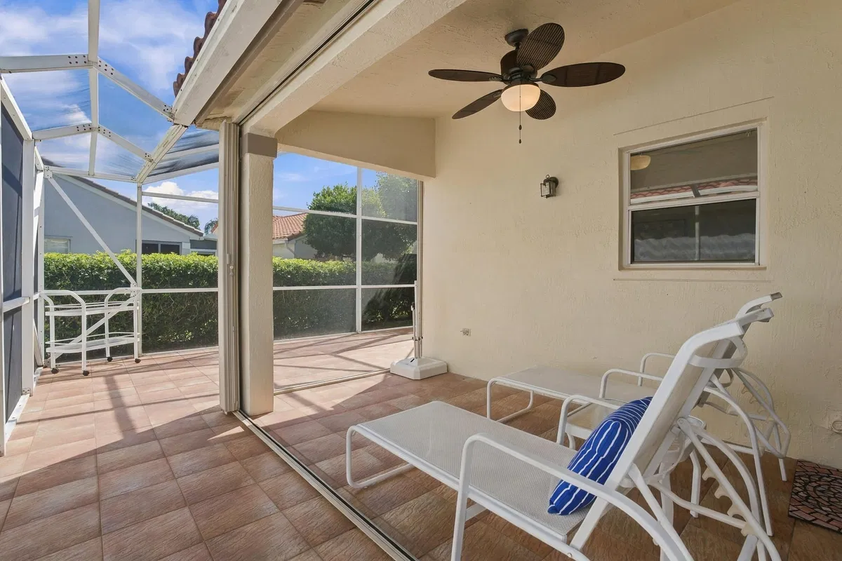 Residence photo 37