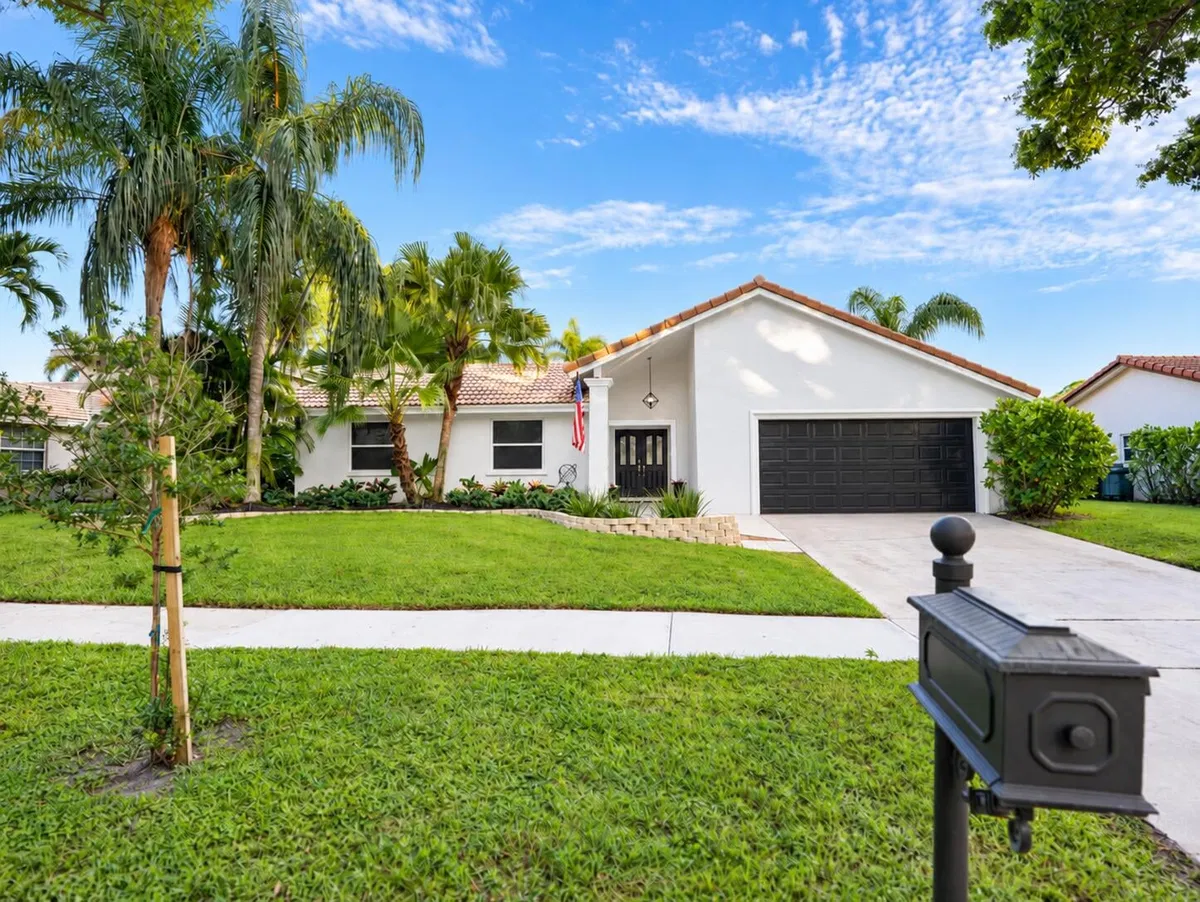 Millpond Boca Raton Residence