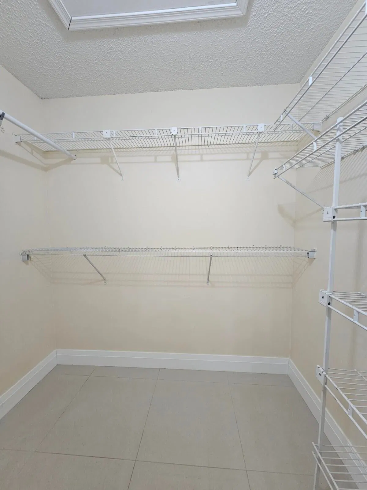 Residence photo 16