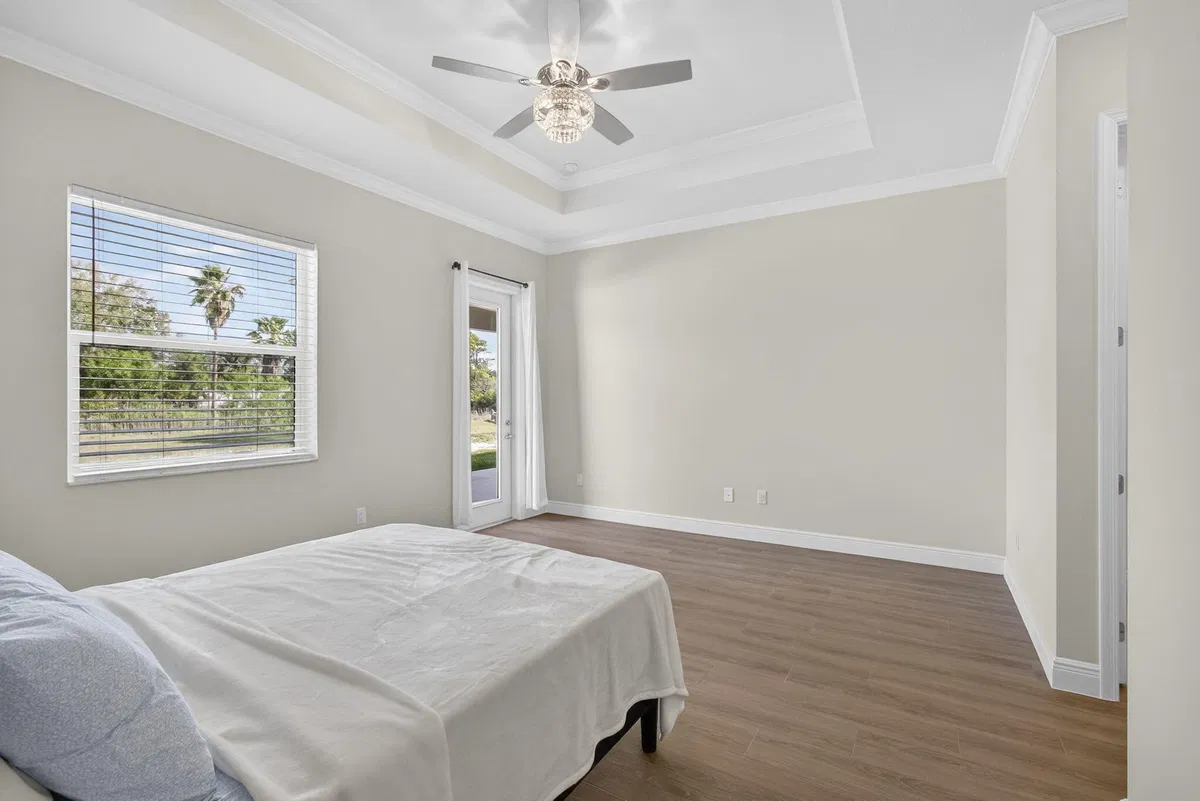 Residence photo 28