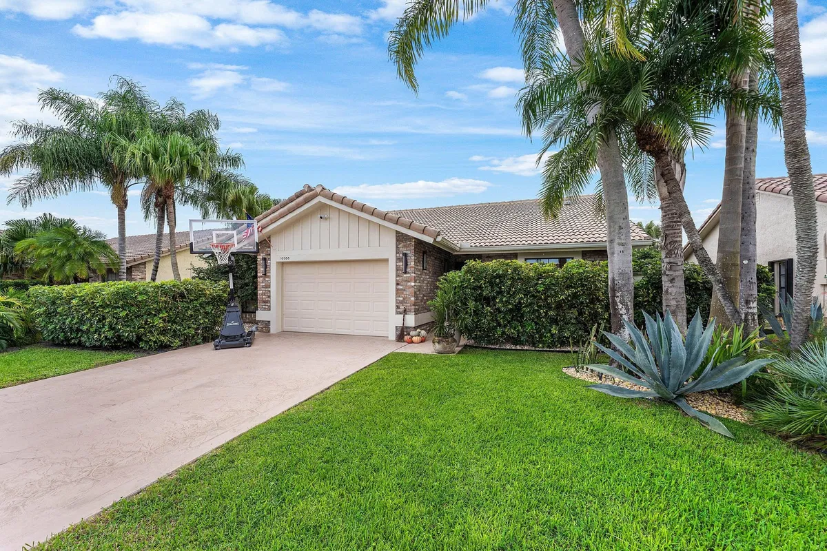 Boca Isles Residence