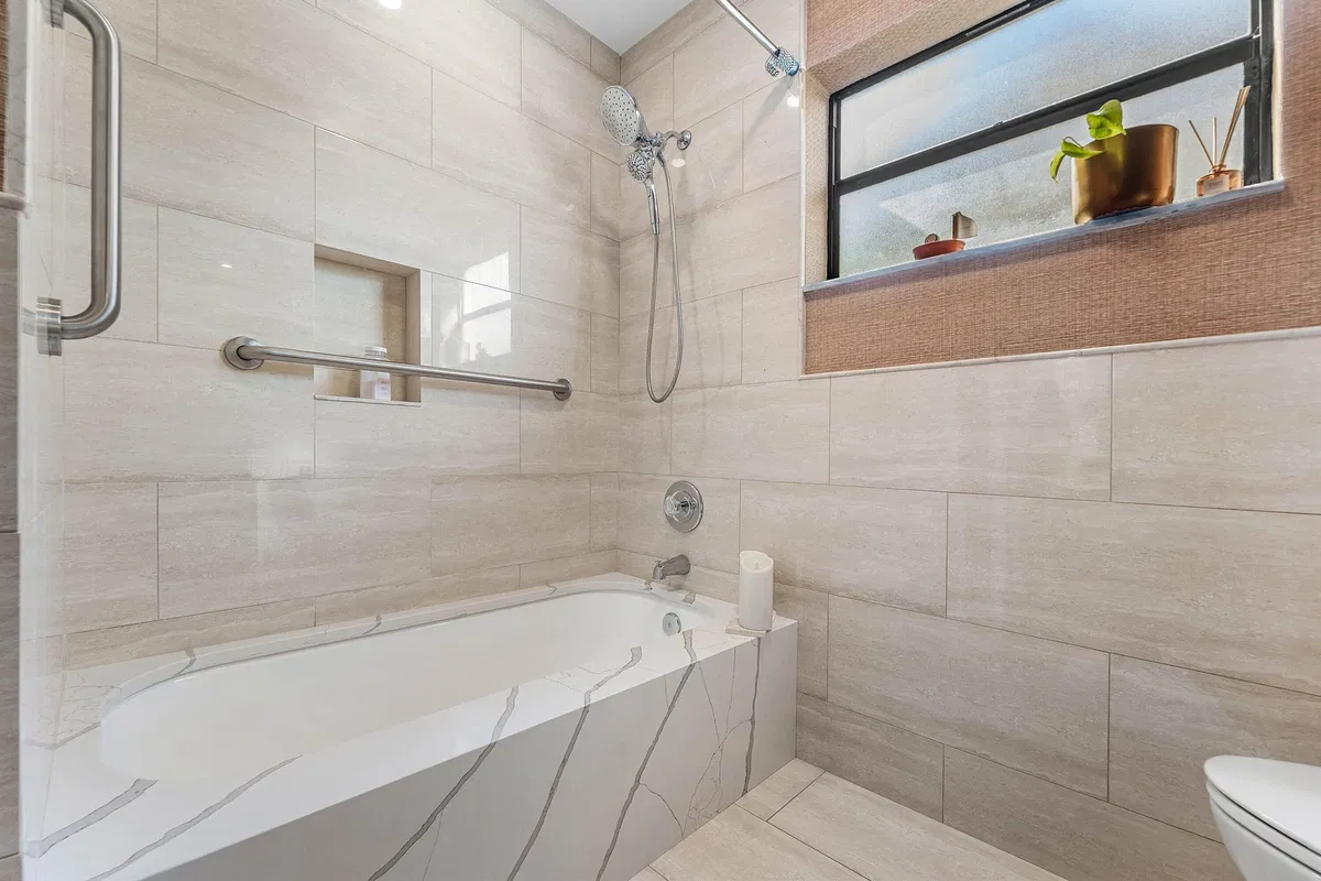 Boca Isles Residence photo 10