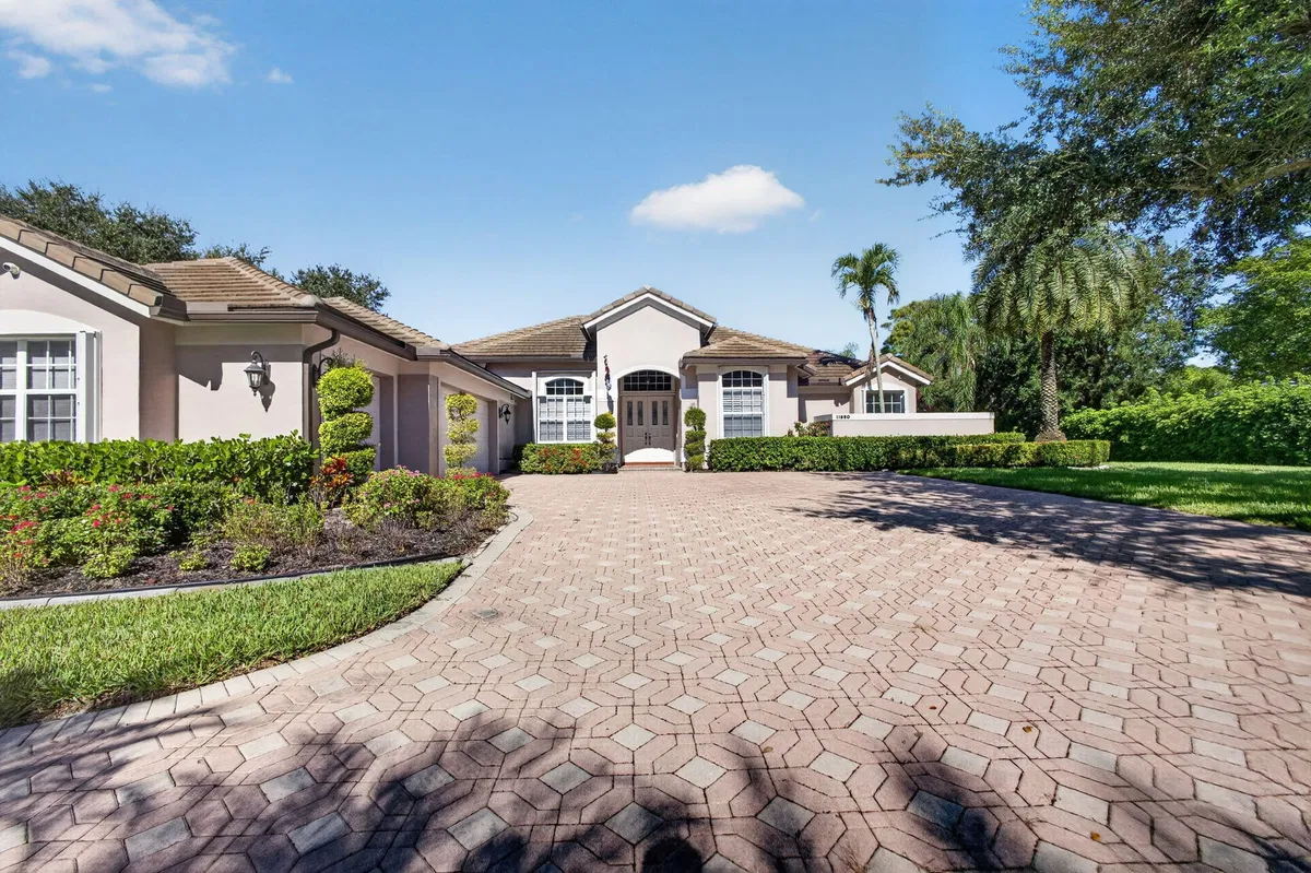 Stonewal Estates Residence