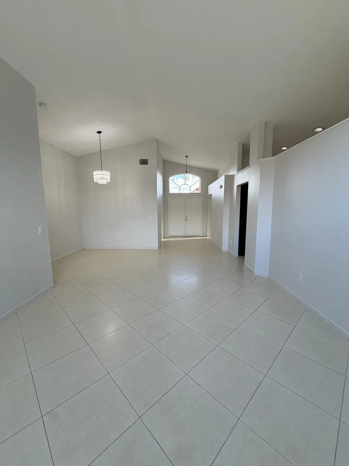 Residence photo 10