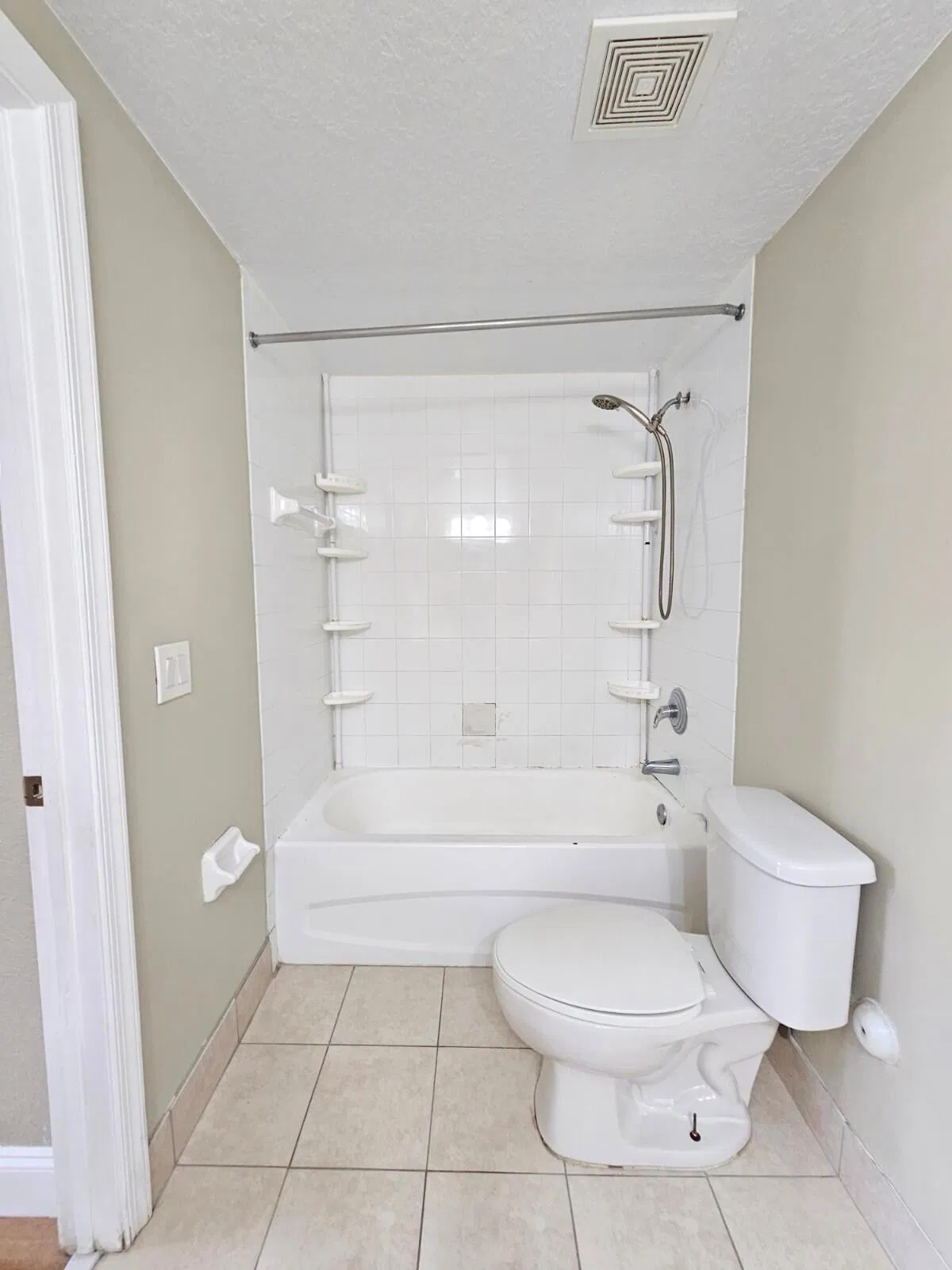Unit 311 photo 19