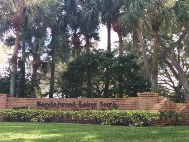 Residence photo 31