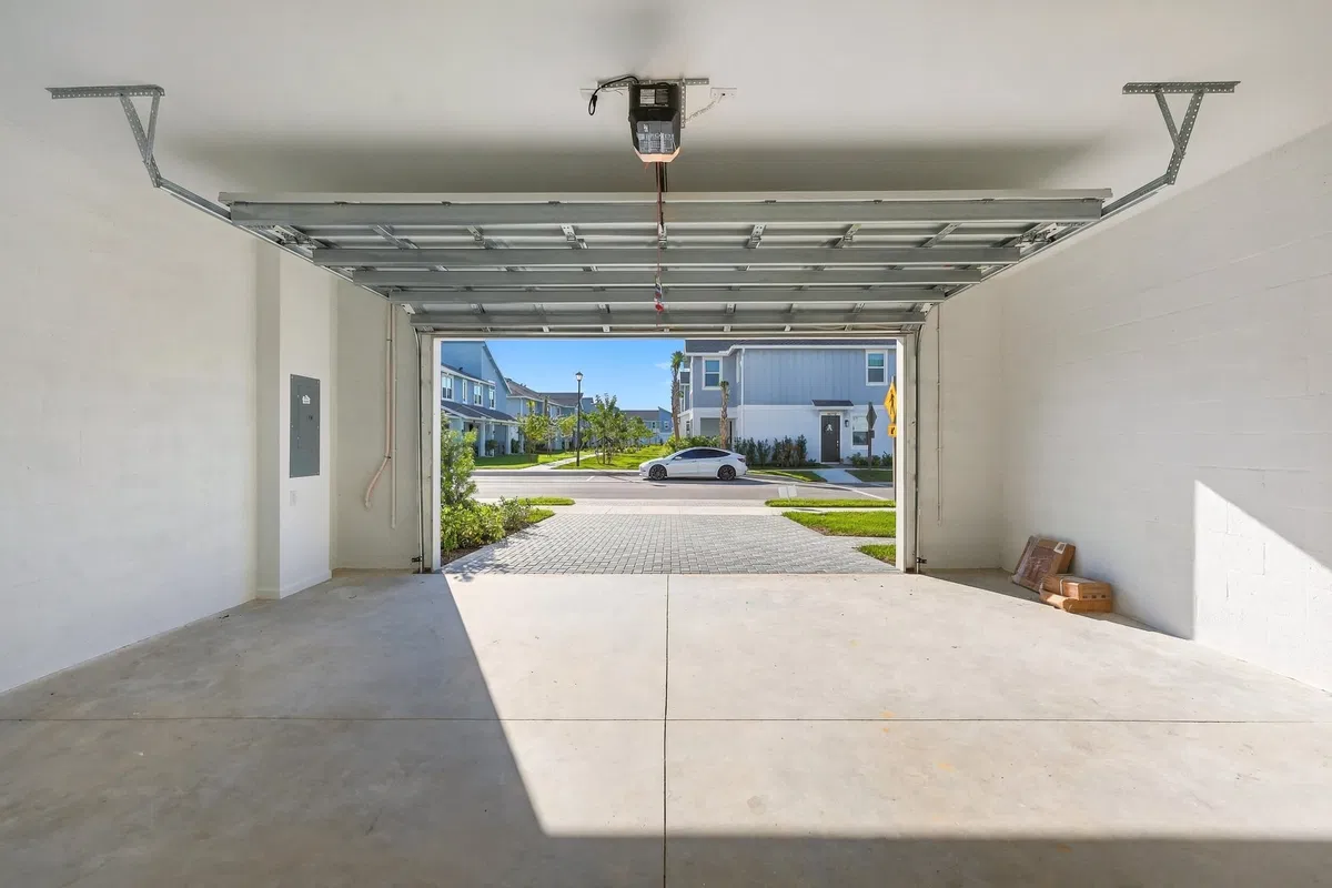 Residence photo 25