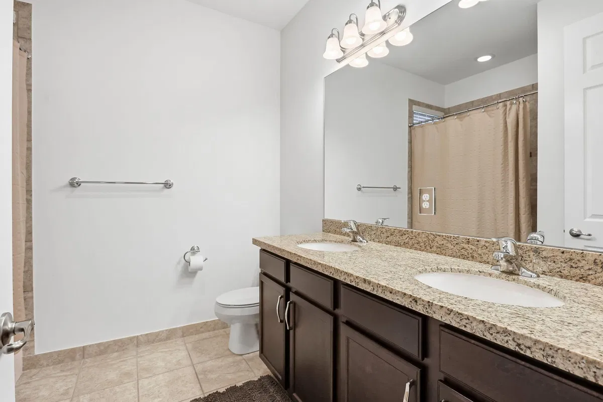 Residence photo 28