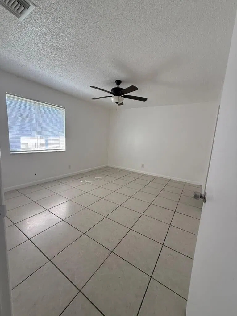 Residence photo 7