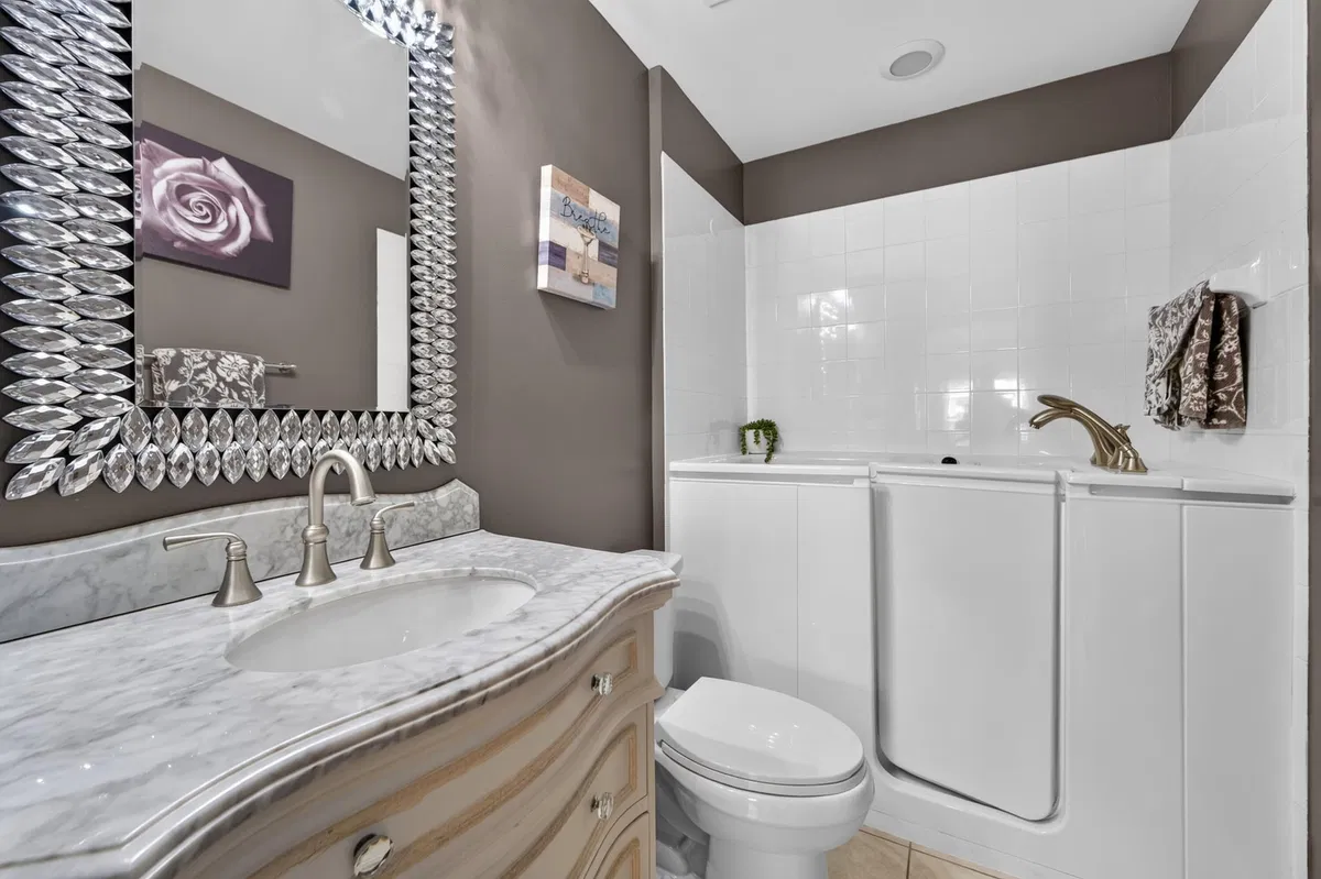 Residence photo 28