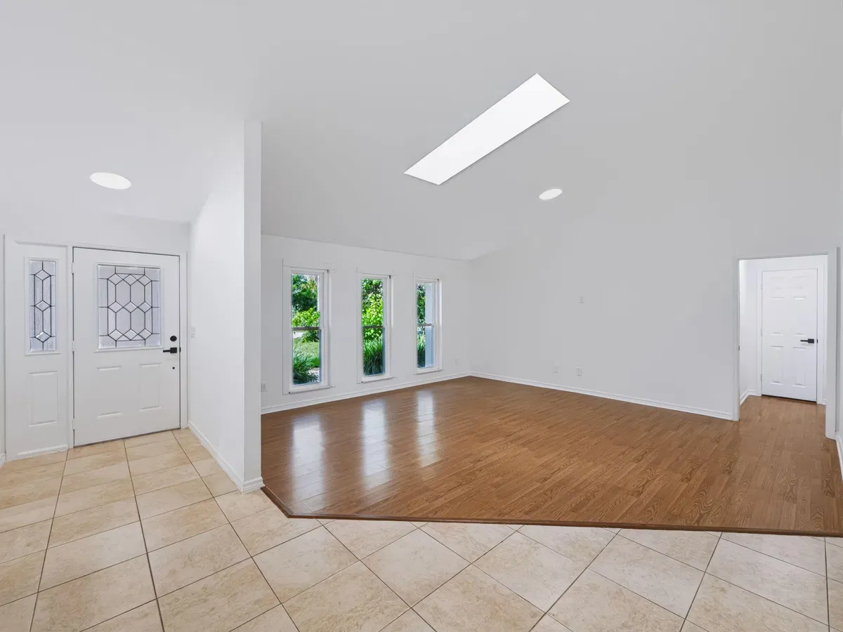 Residence photo 7