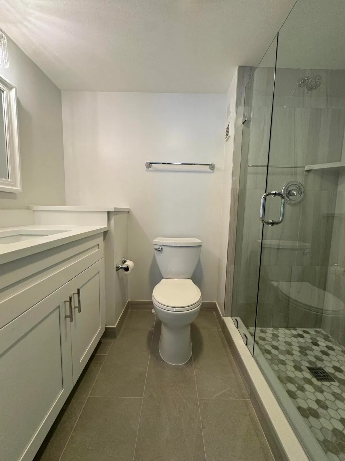 Unit 108 photo 13