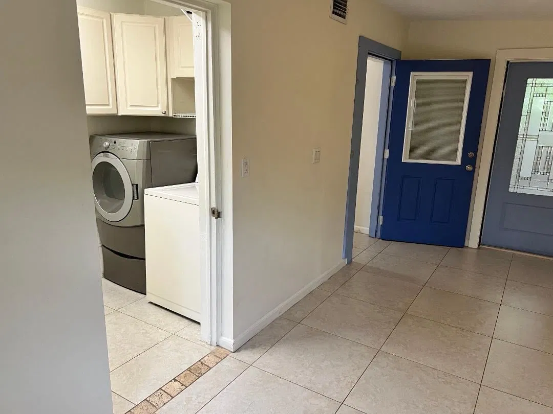 Residence photo 4