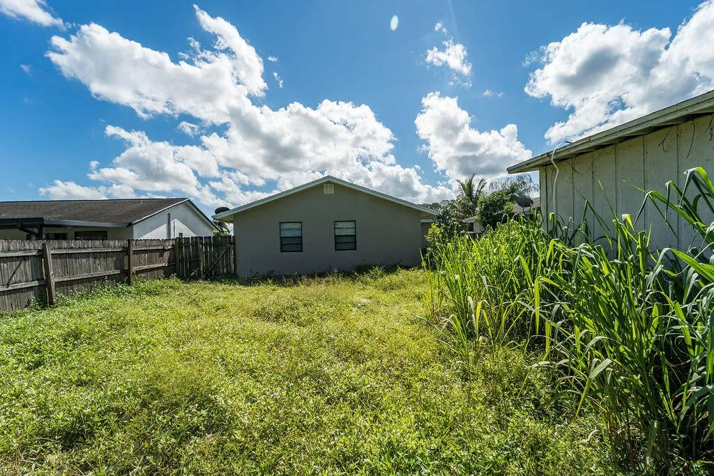 Residence photo 7