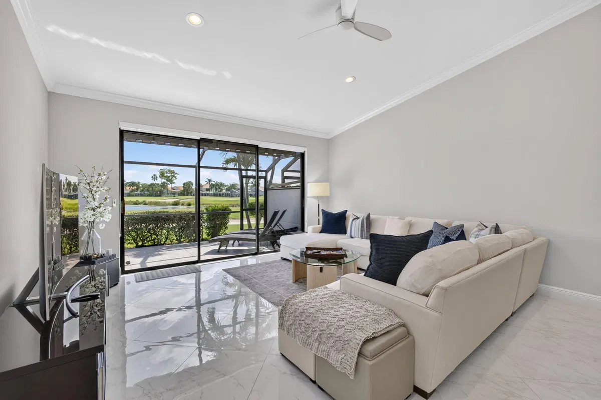 PGA National Palm Beach Gardens Residence photo 13