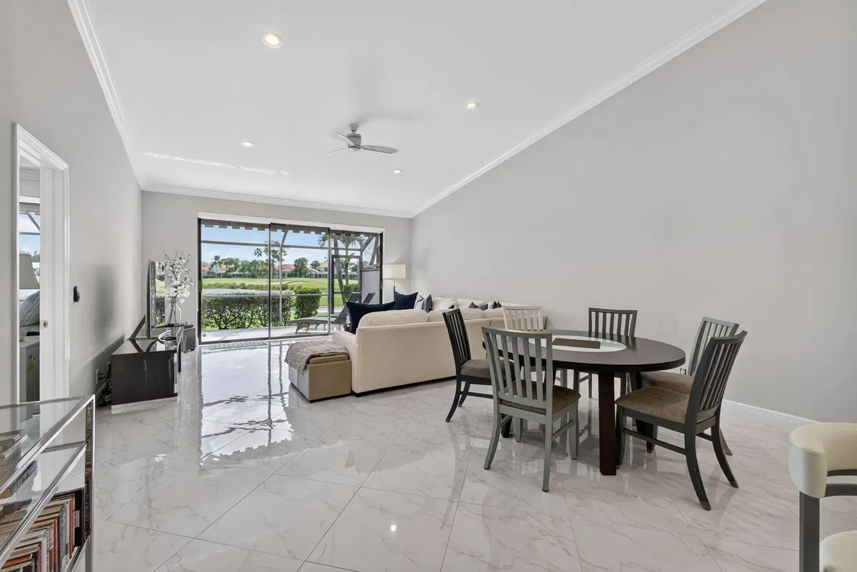 PGA National Palm Beach Gardens Residence photo 16