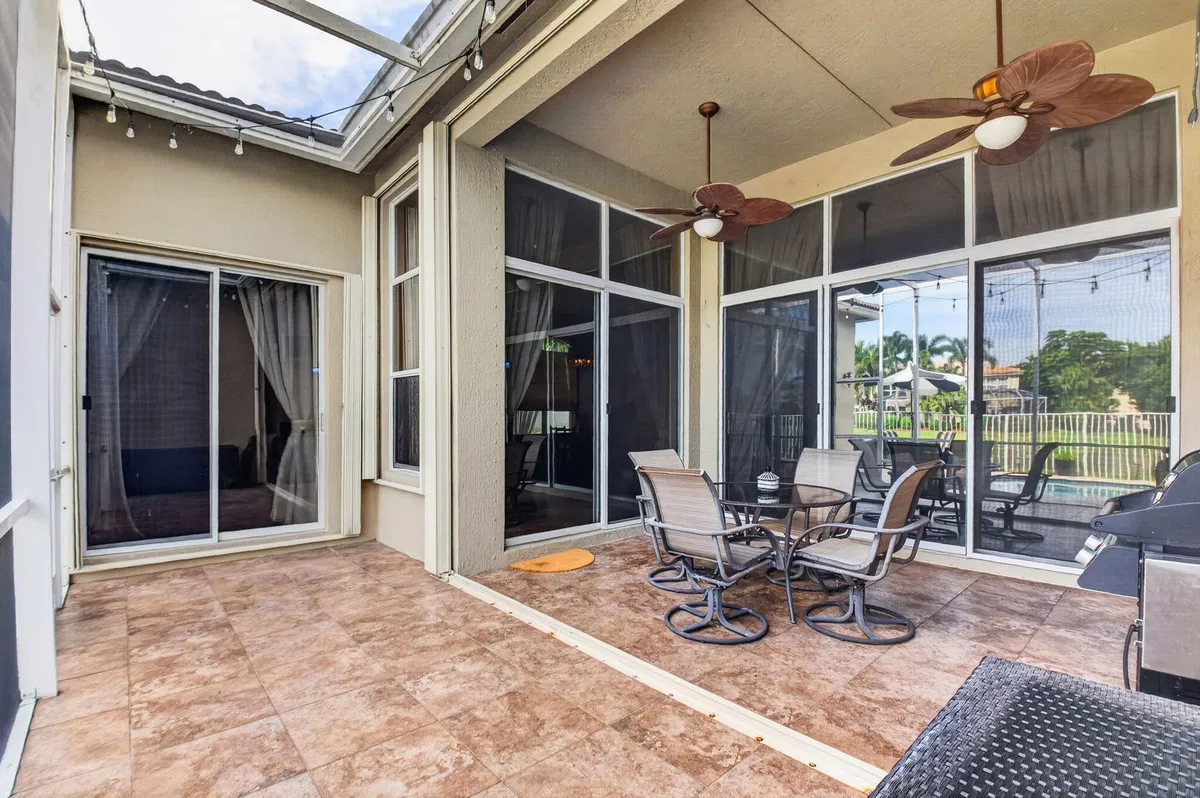  Residence photo 28