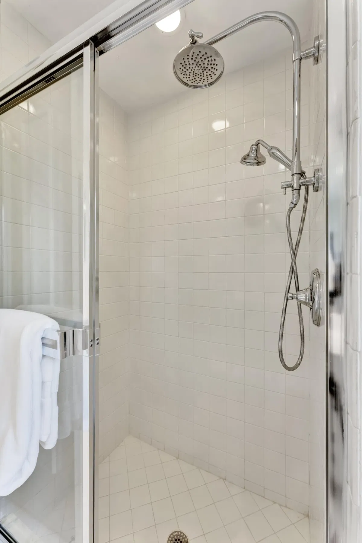 Admirals Cove Residence photo 28